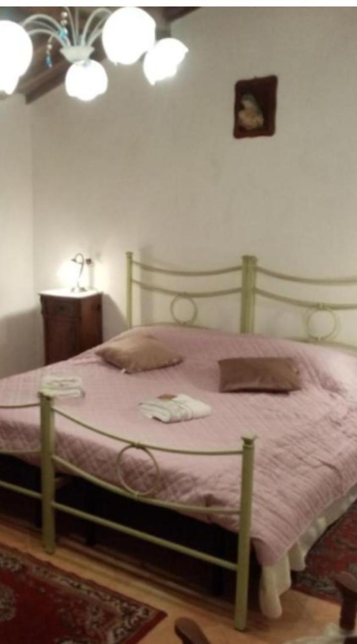 Casa Serena Villa Petrognano  ภายนอก รูปภาพ